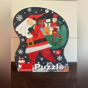NIB Santa 45 piece floor puzzle